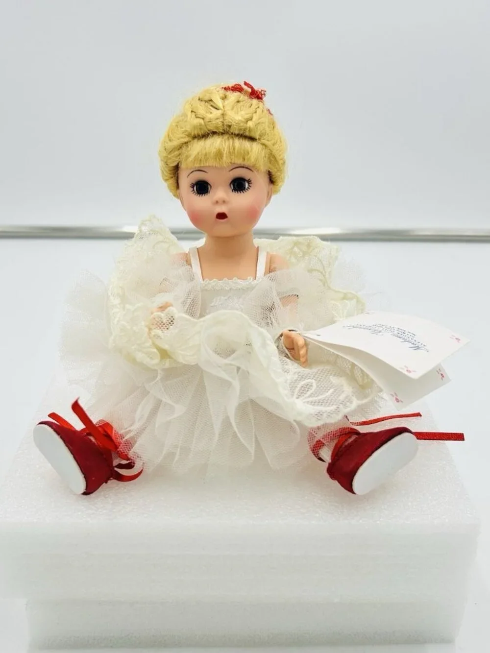 Madame Alexander Red Shoes Ballerina, #35635 2003, one year only, retired.